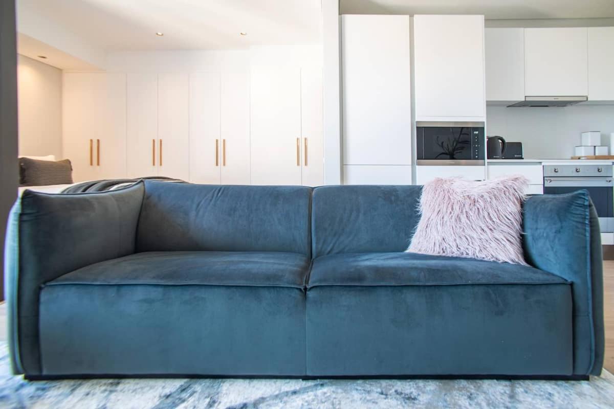 601 The Cosmopolitan