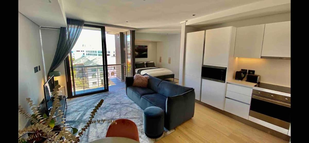 601 The Cosmopolitan Cape Town