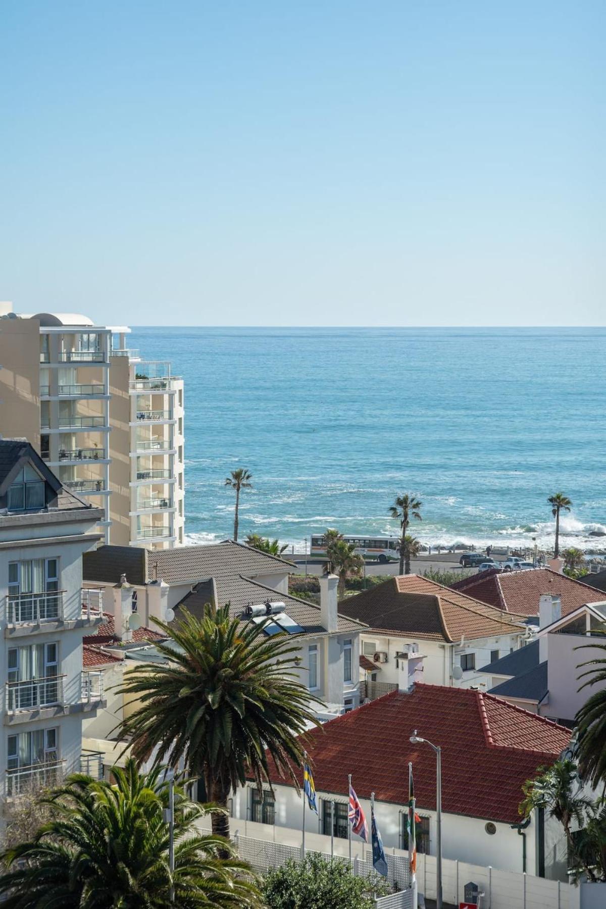 601 The Cosmopolitan * Cape Town